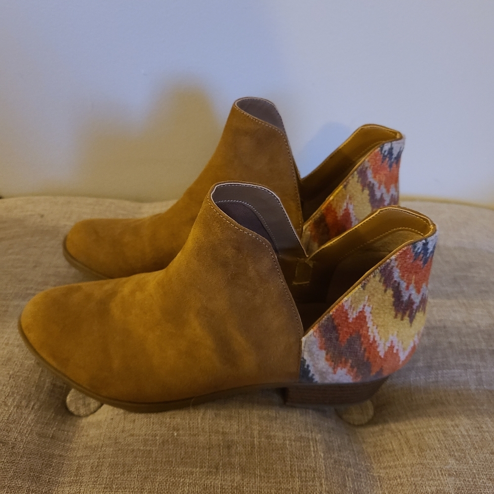 New Indigo Rd Boots